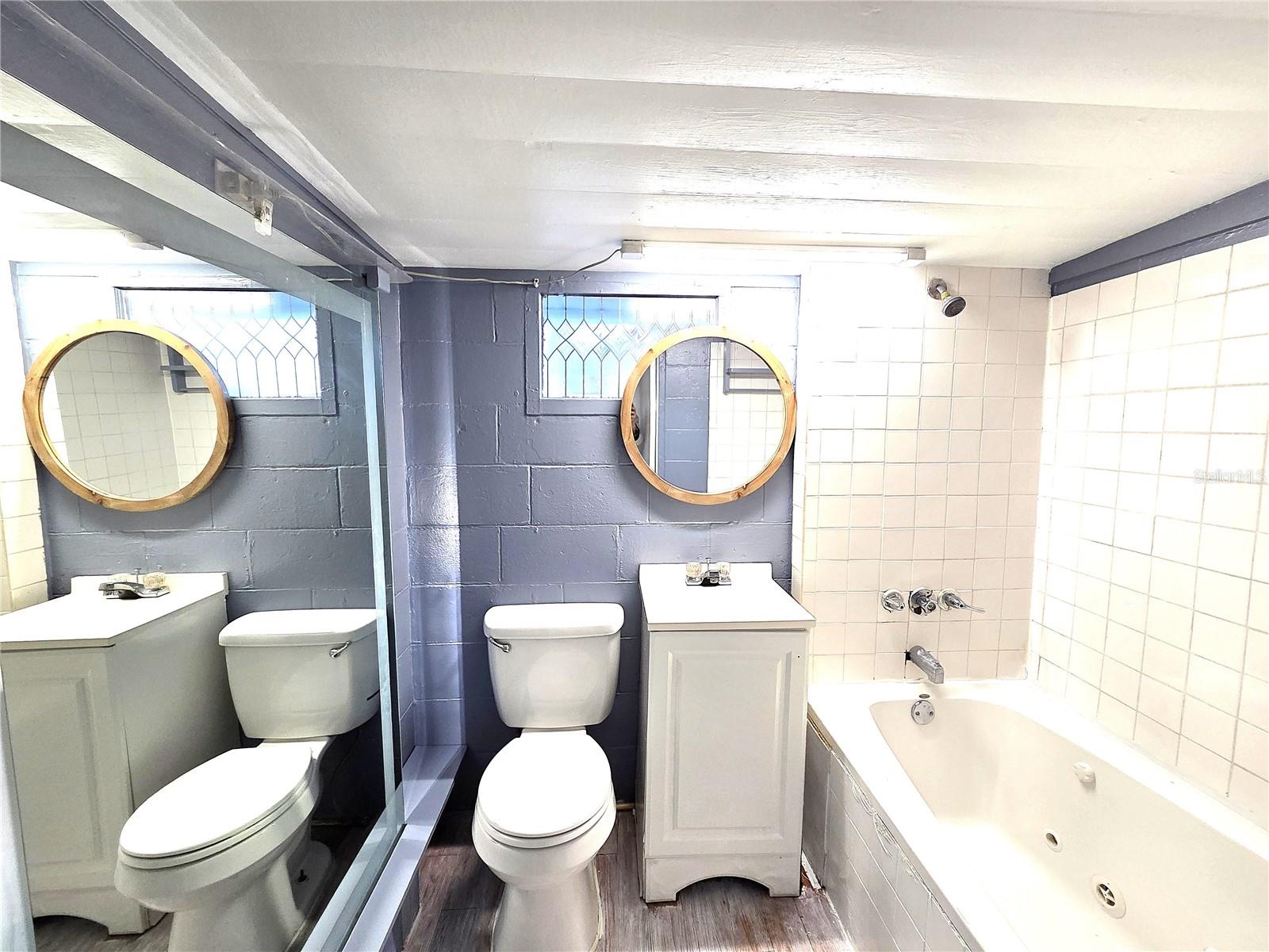 360 5TH AVE NW, LARGO, FL, 33770