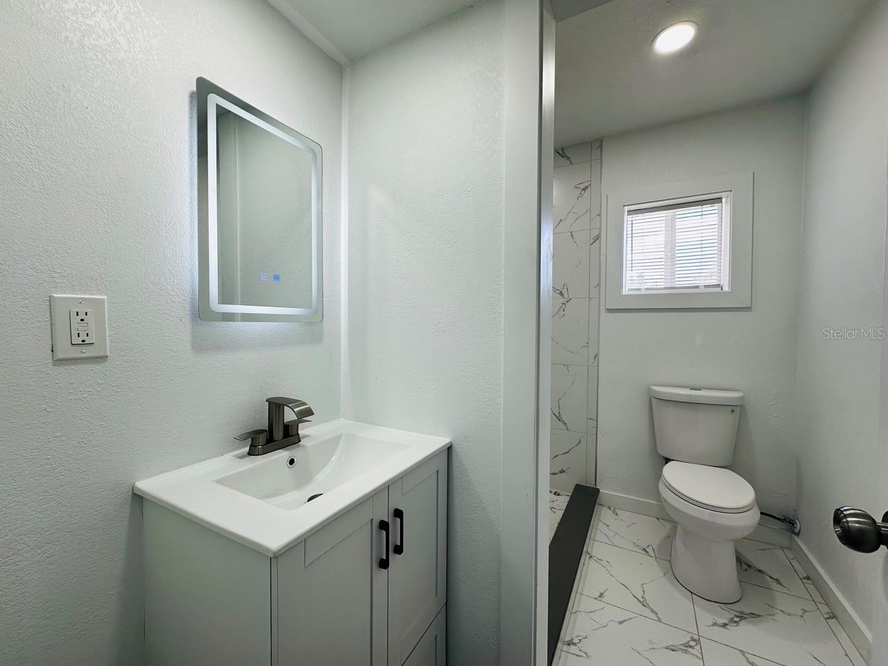 136 LYNBROOK DR, ORLANDO, FL, 32807