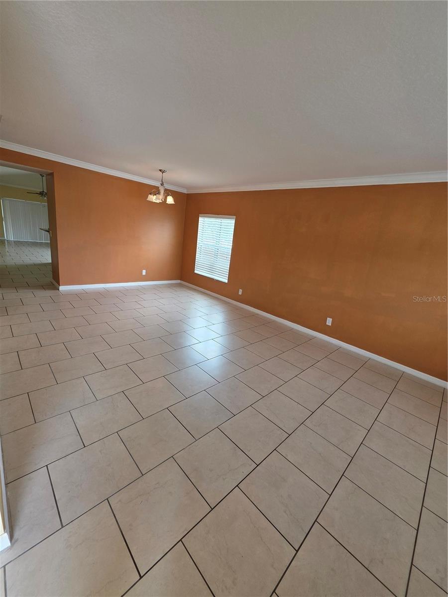 4600 CAVERNS DR, KISSIMMEE, FL, 34758