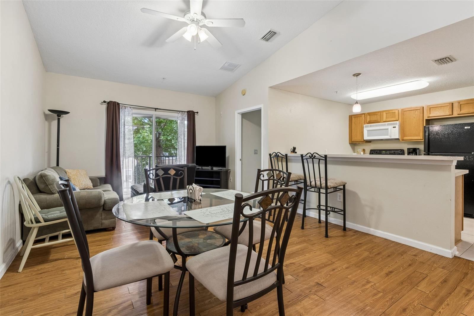 6075 MAGGIES CIR #113, JACKSONVILLE, FL, 32244
