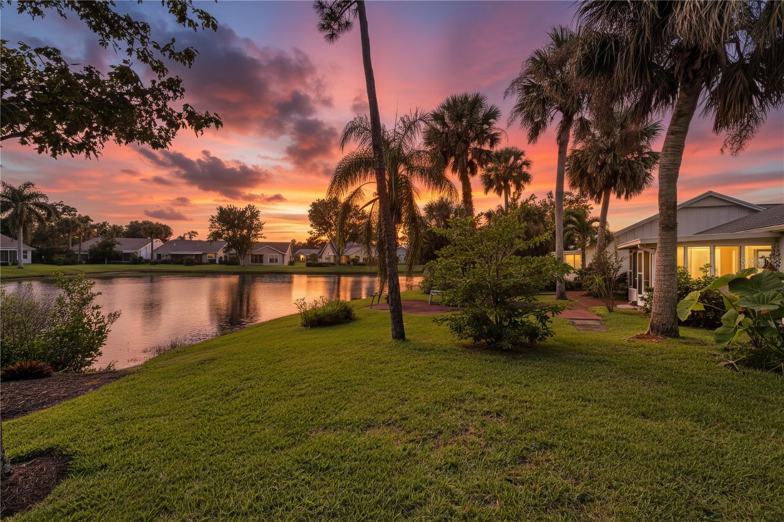 731 PINE SHORES CIR, NEW SMYRNA BEACH, FL, 32168