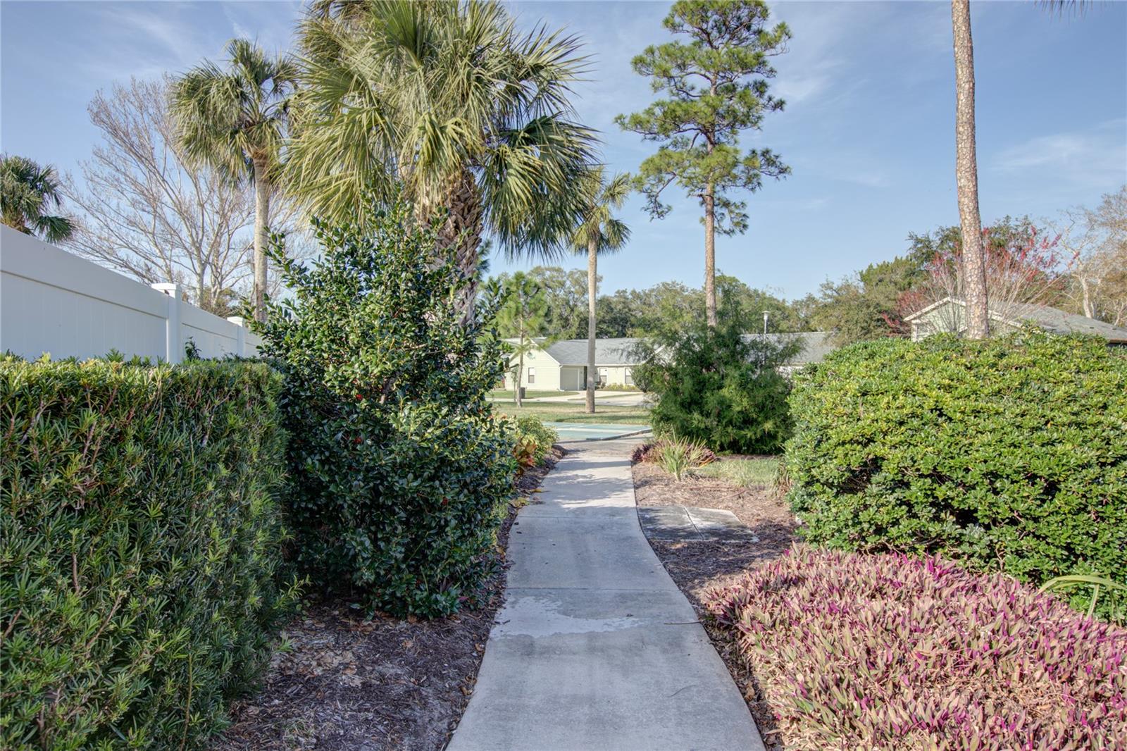 731 PINE SHORES CIR, NEW SMYRNA BEACH, FL, 32168