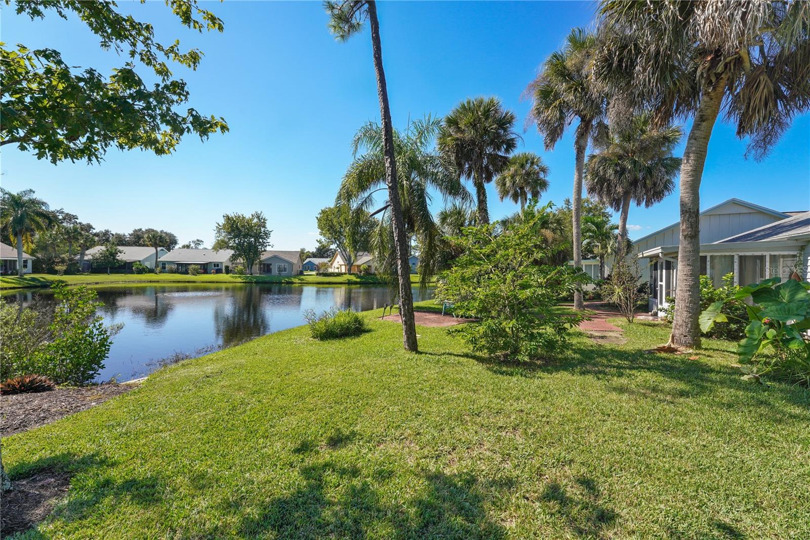 731 PINE SHORES CIR, NEW SMYRNA BEACH, FL, 32168