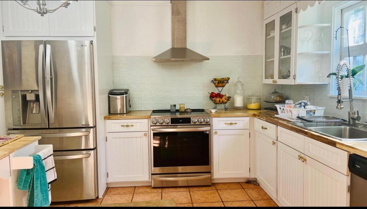 1761 SIESTA DR & 1760 WISCONSIN LN, SARASOTA, FL, 34239
