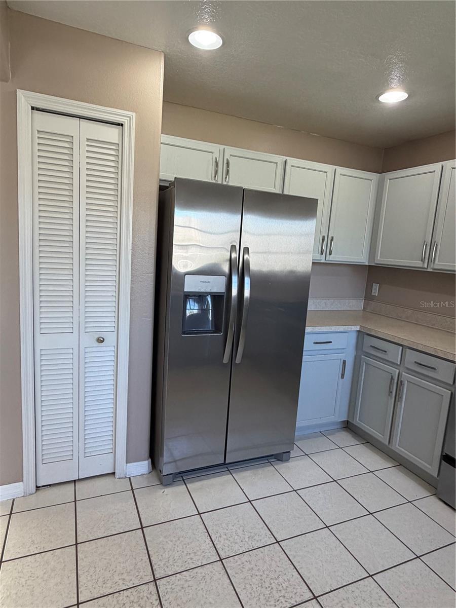 14208 BOCA KEY DR, ORLANDO, FL, 32824