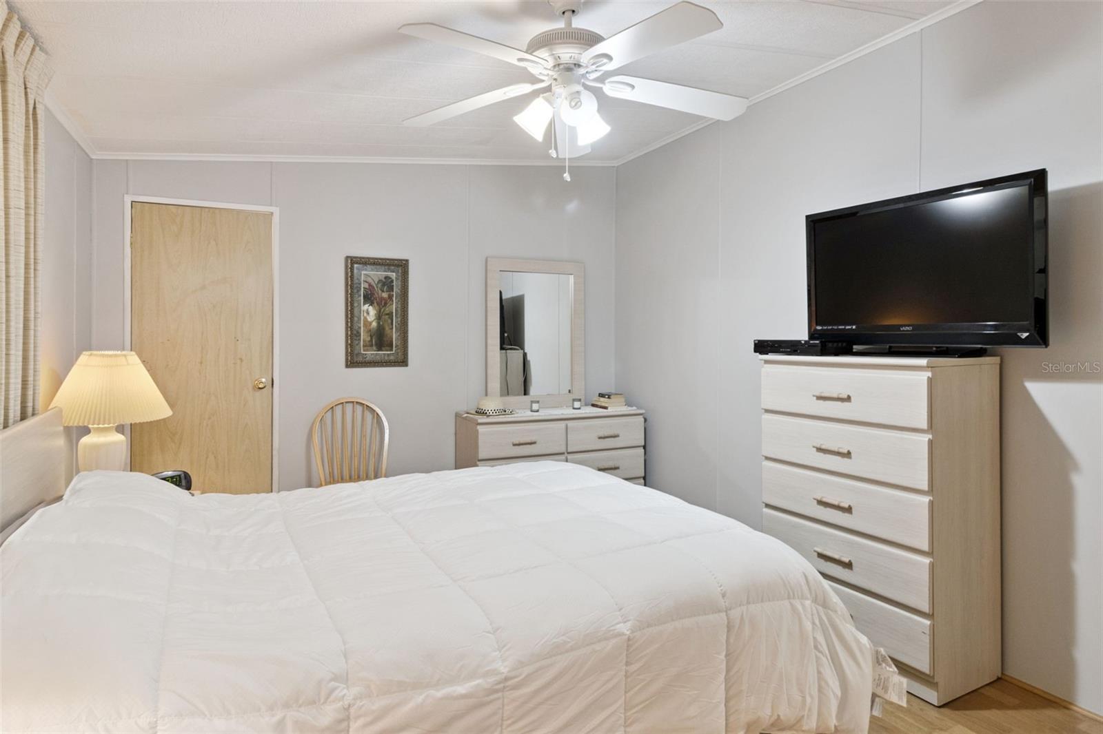 125 LAKE HAZEL DR, WINTER HAVEN, FL, 33884