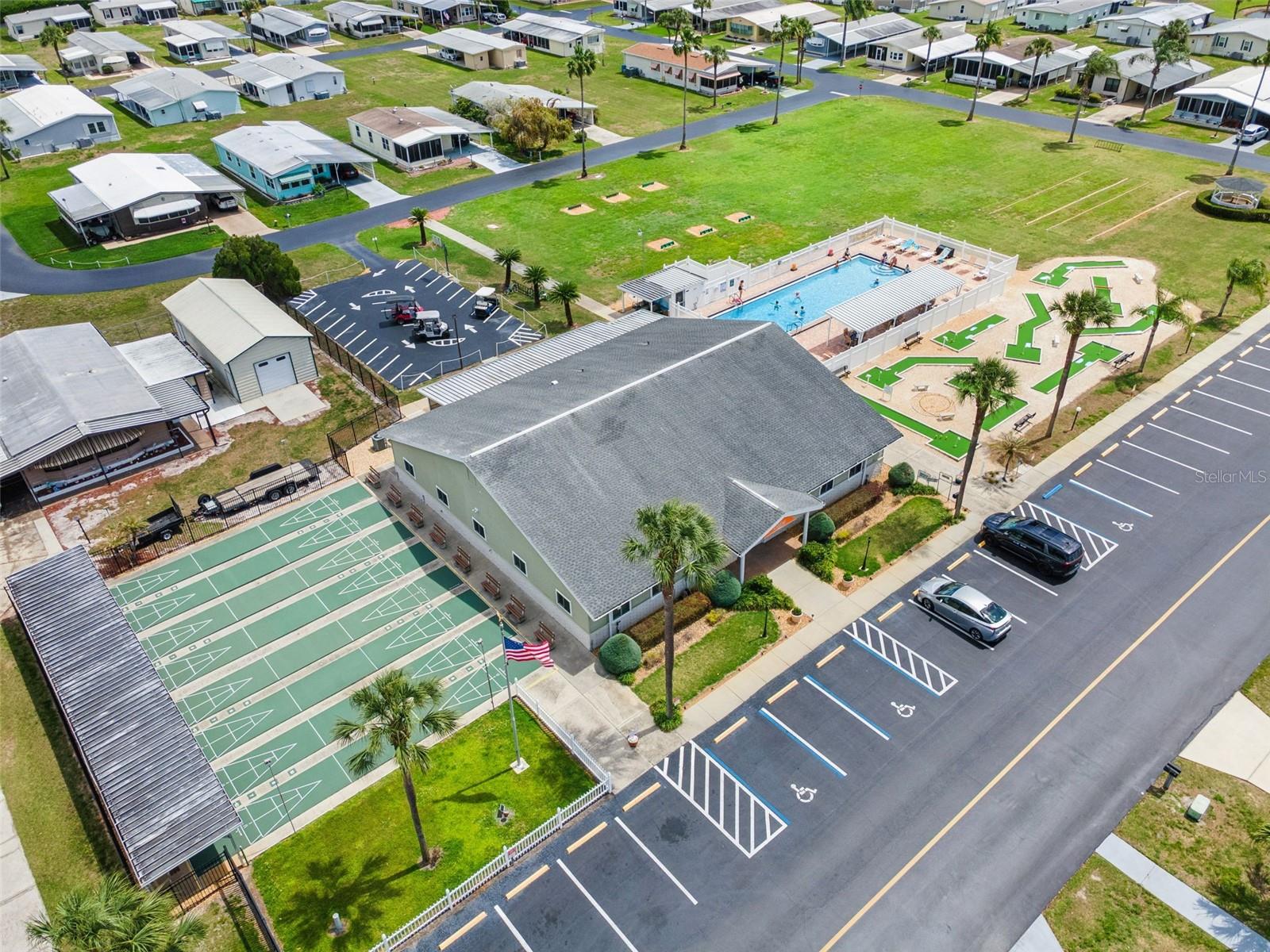 125 LAKE HAZEL DR, WINTER HAVEN, FL, 33884