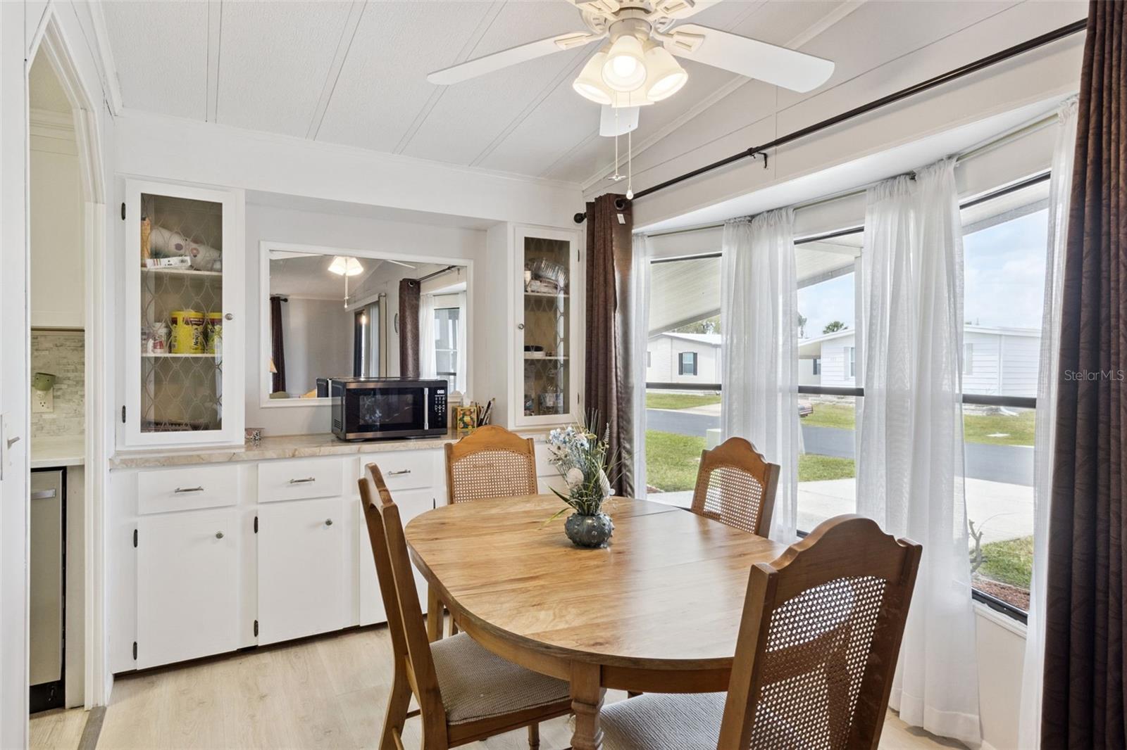 125 LAKE HAZEL DR, WINTER HAVEN, FL, 33884