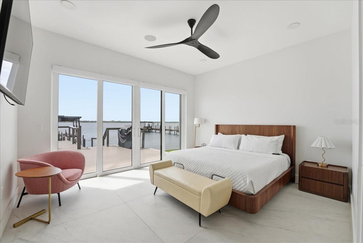2175 S TROPICAL TRL, MERRITT ISLAND, FL, 32952