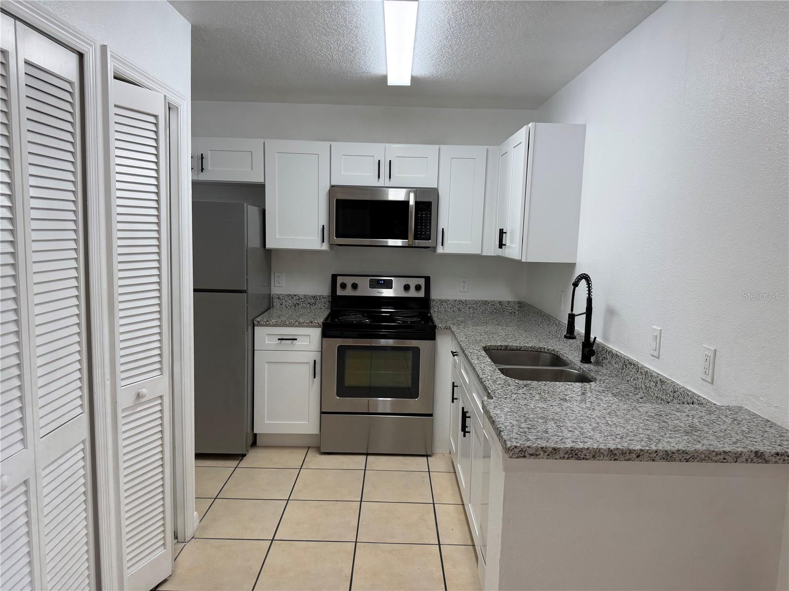 2864 CLUB CORTILE CIR #A, KISSIMMEE, FL, 34746