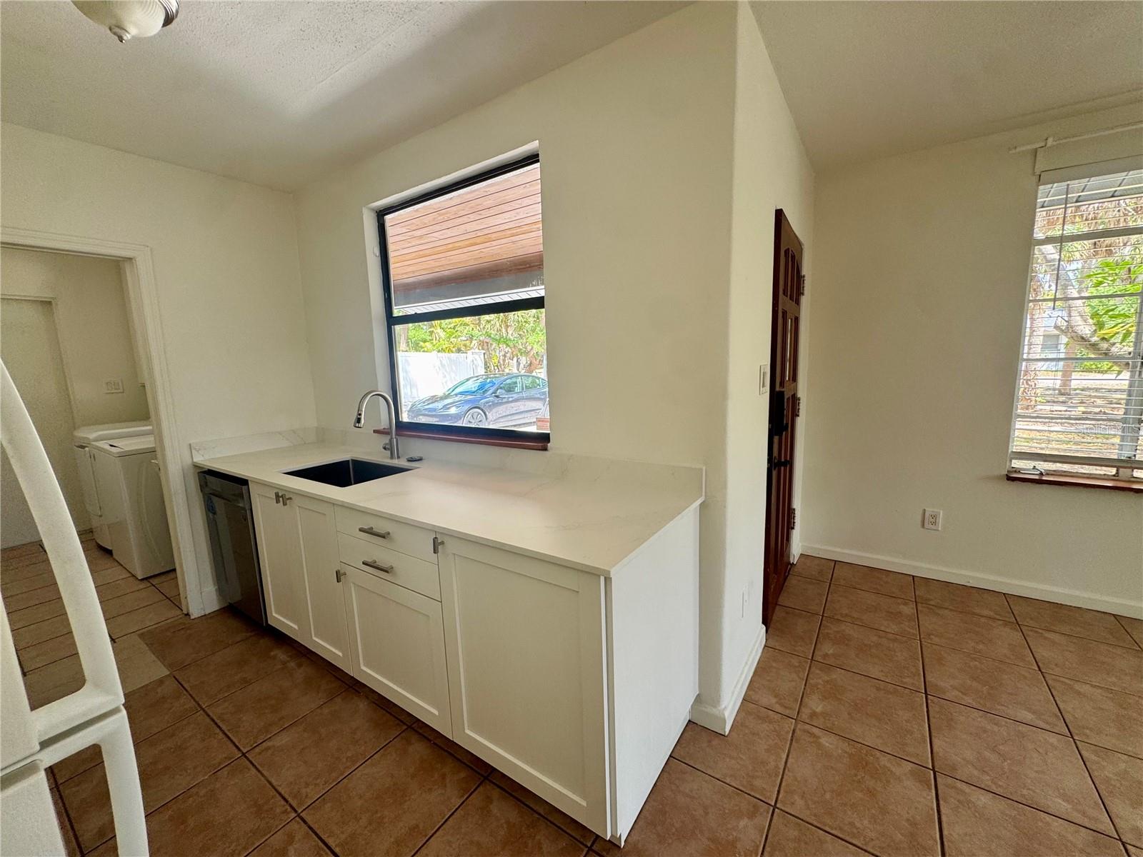 2107 CHIPPAWA PL, SARASOTA, FL, 34234