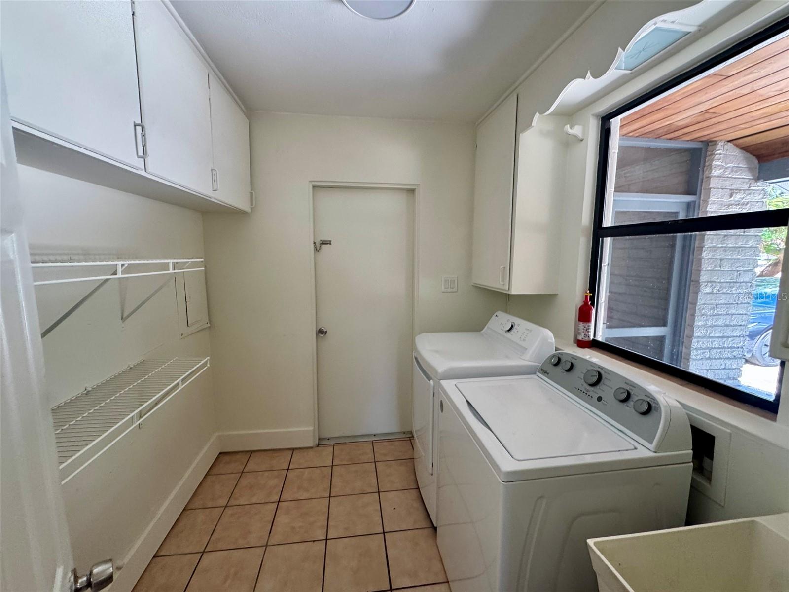 2107 CHIPPAWA PL, SARASOTA, FL, 34234