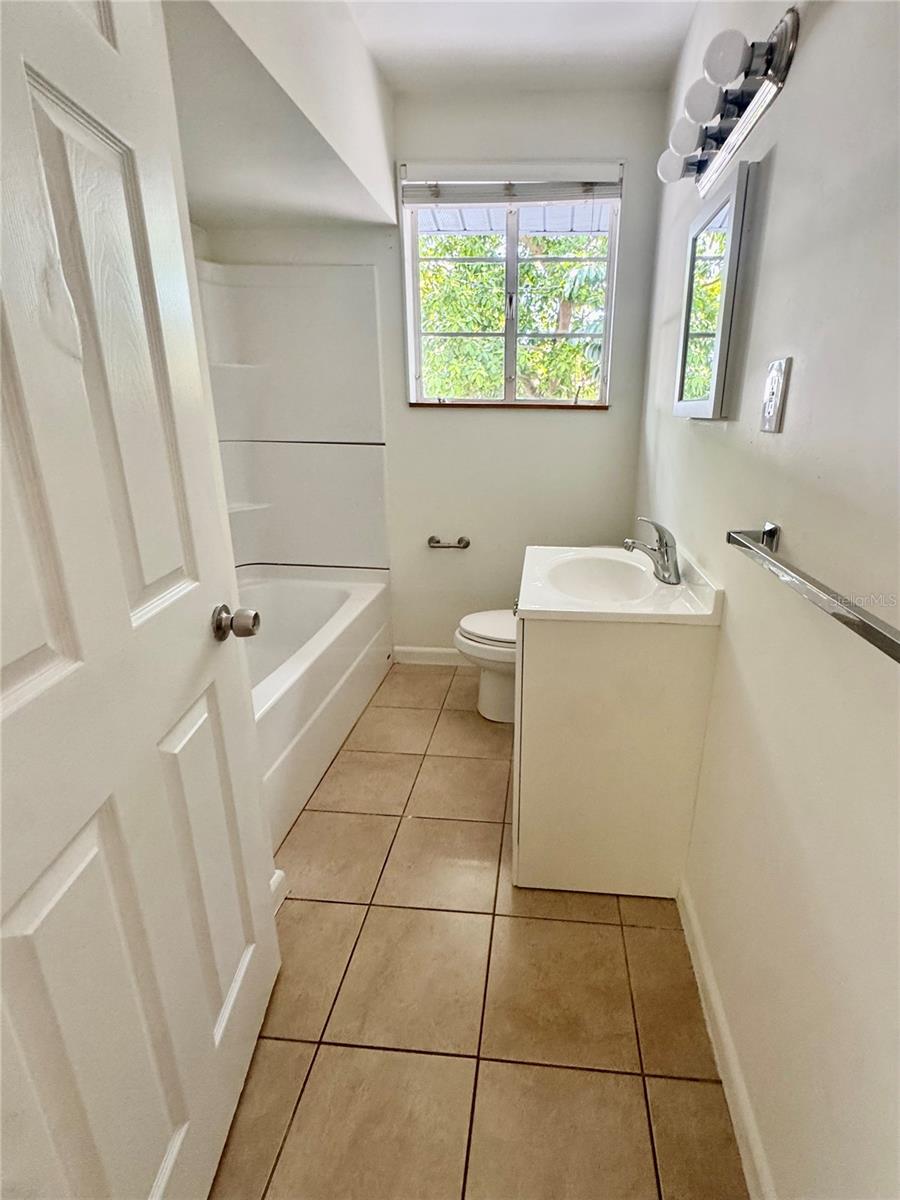 2107 CHIPPAWA PL, SARASOTA, FL, 34234