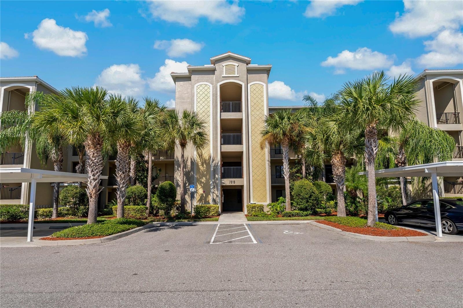 7015 RIVER HAMMOCK DR #405, BRADENTON, FL, 34212