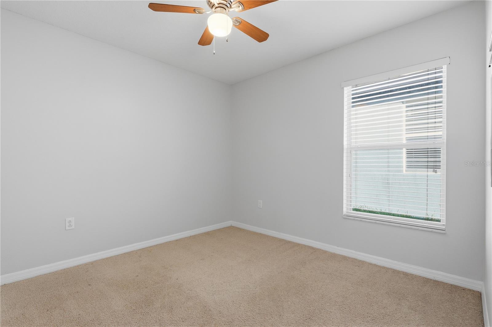 15519 TELFORD SPRING DR, SUN CITY CENTER, FL, 33573