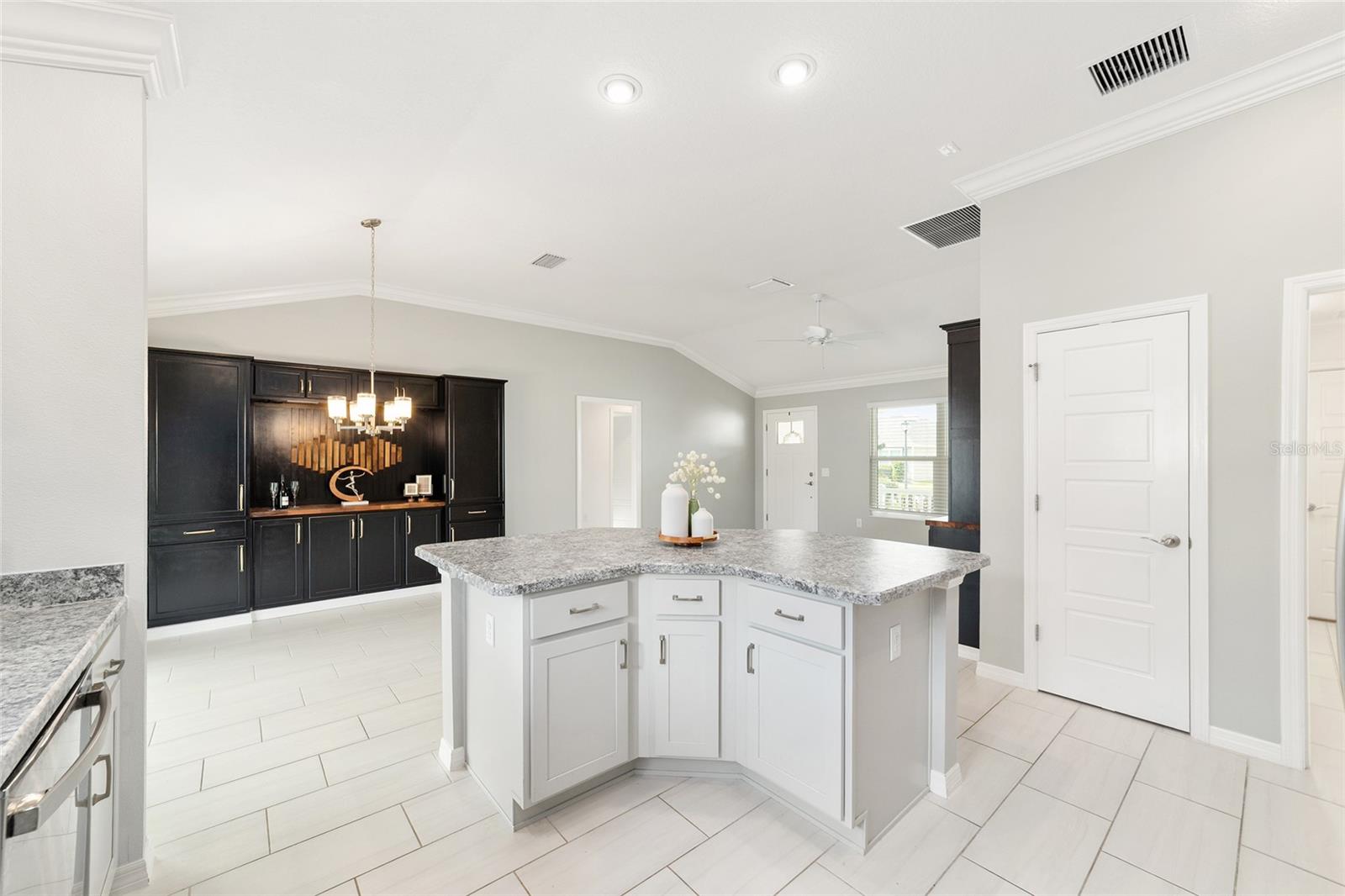 6316 DANIELSON LOOP, THE VILLAGES, FL, 32163