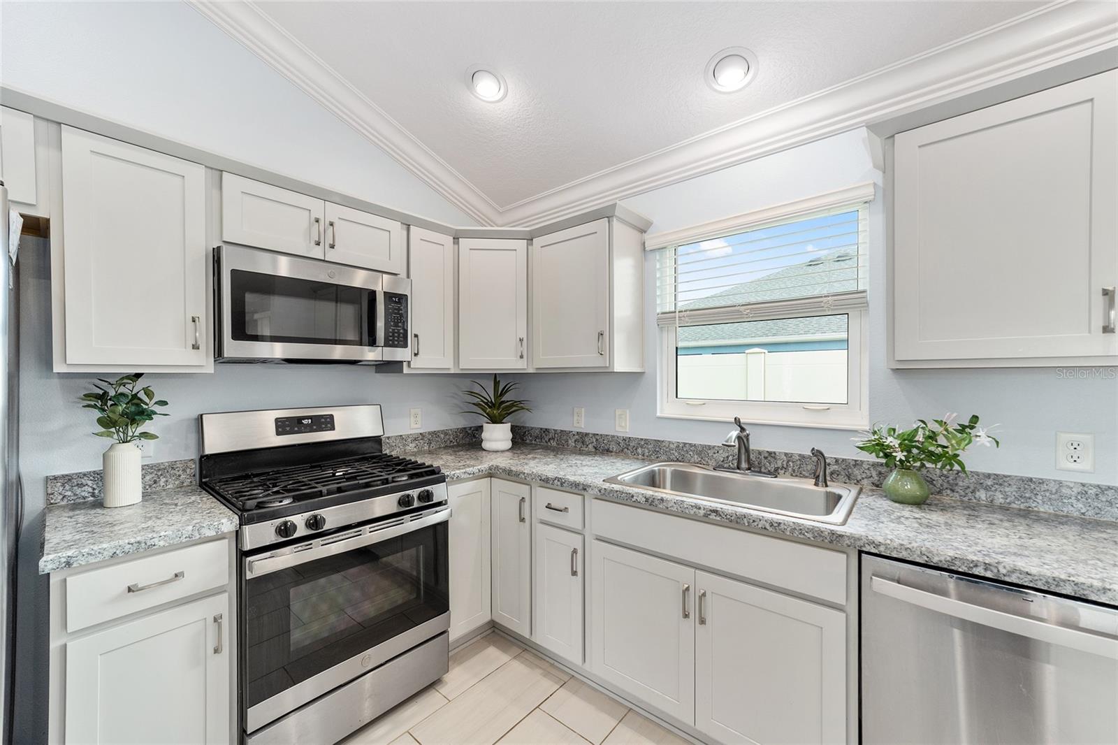 6316 DANIELSON LOOP, THE VILLAGES, FL, 32163