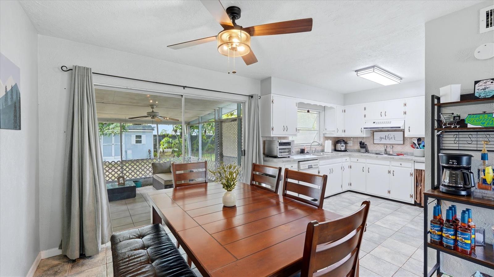 2704 52ND AVENUE TER W, BRADENTON, FL, 34207