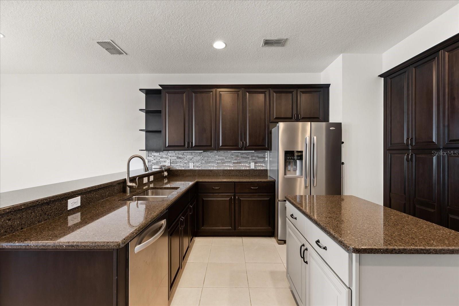 3722 EAGLE ISLE CIR, KISSIMMEE, FL, 34746
