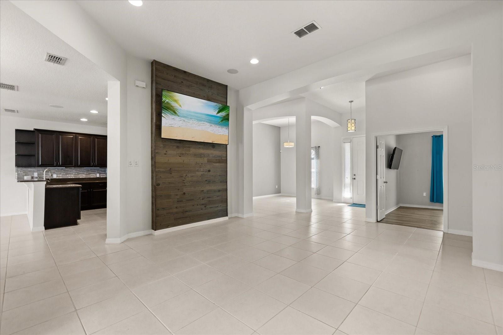 3722 EAGLE ISLE CIR, KISSIMMEE, FL, 34746