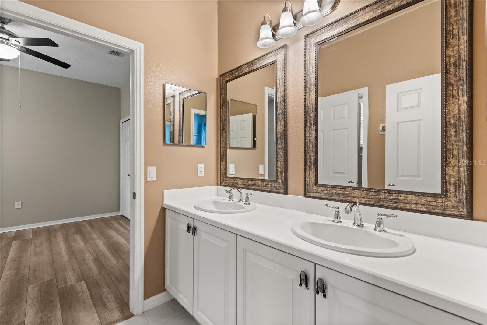 3722 EAGLE ISLE CIR, KISSIMMEE, FL, 34746