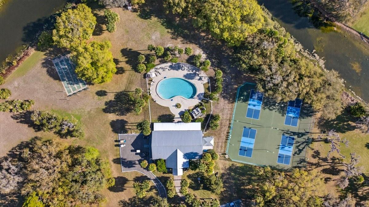 332 MARSH LANDING LOOP, OAK HILL, FL, 32759