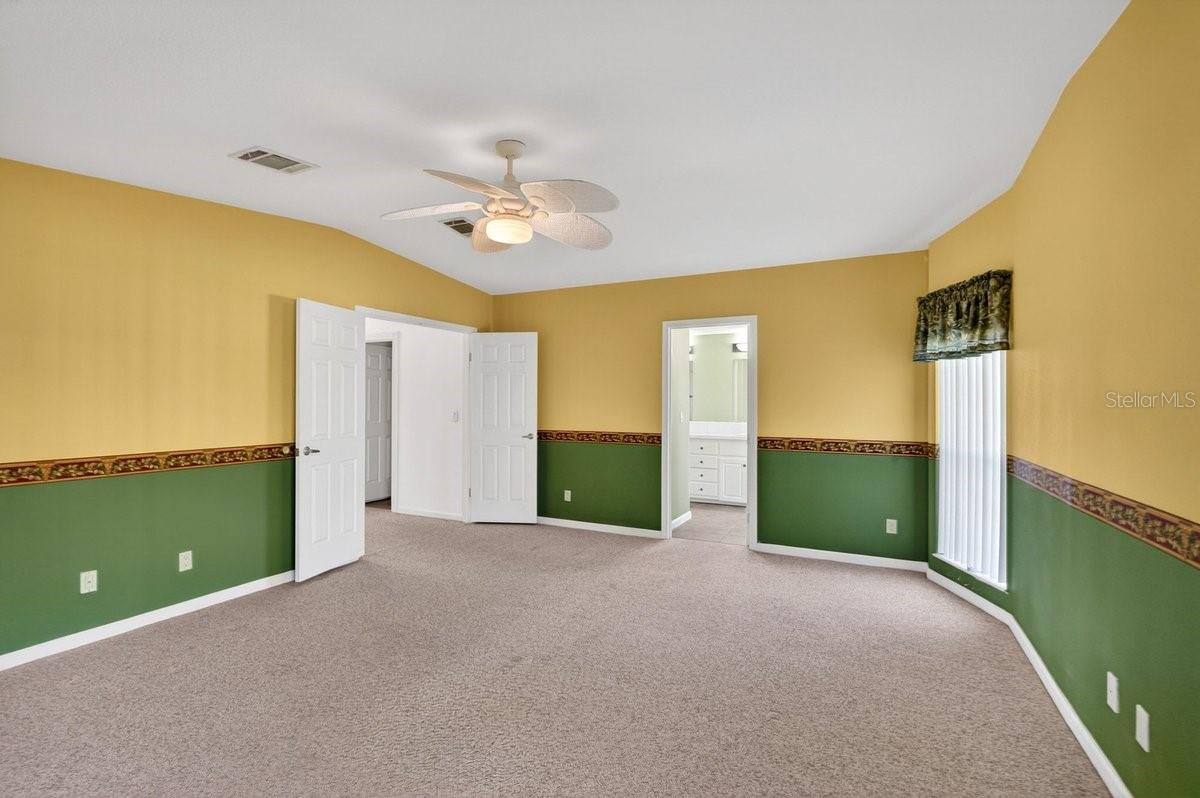332 MARSH LANDING LOOP, OAK HILL, FL, 32759