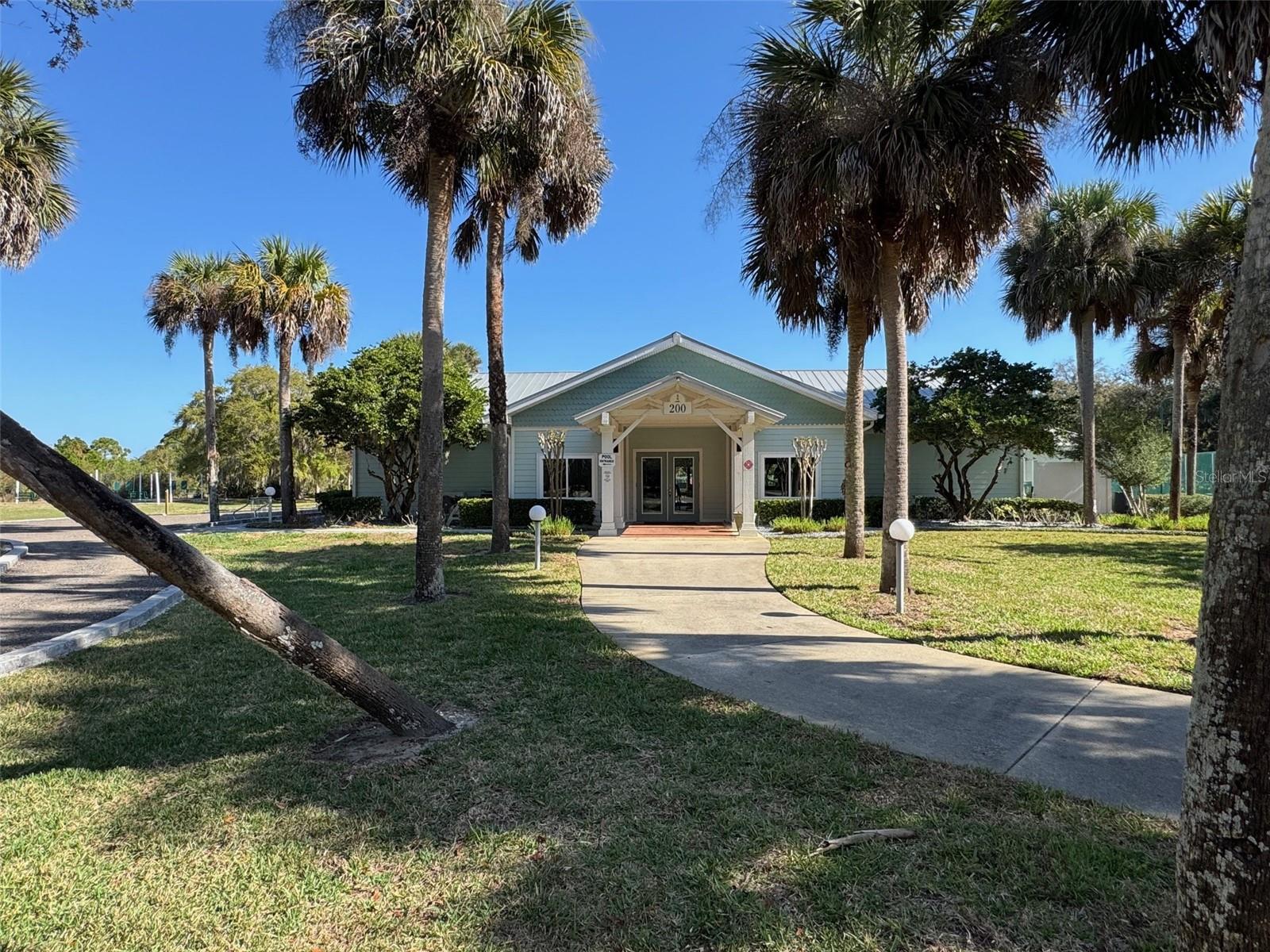 332 MARSH LANDING LOOP, OAK HILL, FL, 32759