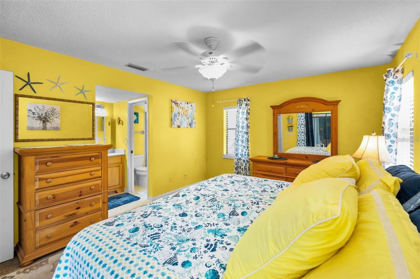 300 S FLORIDA AVE #200J, TARPON SPRINGS, FL, 34689