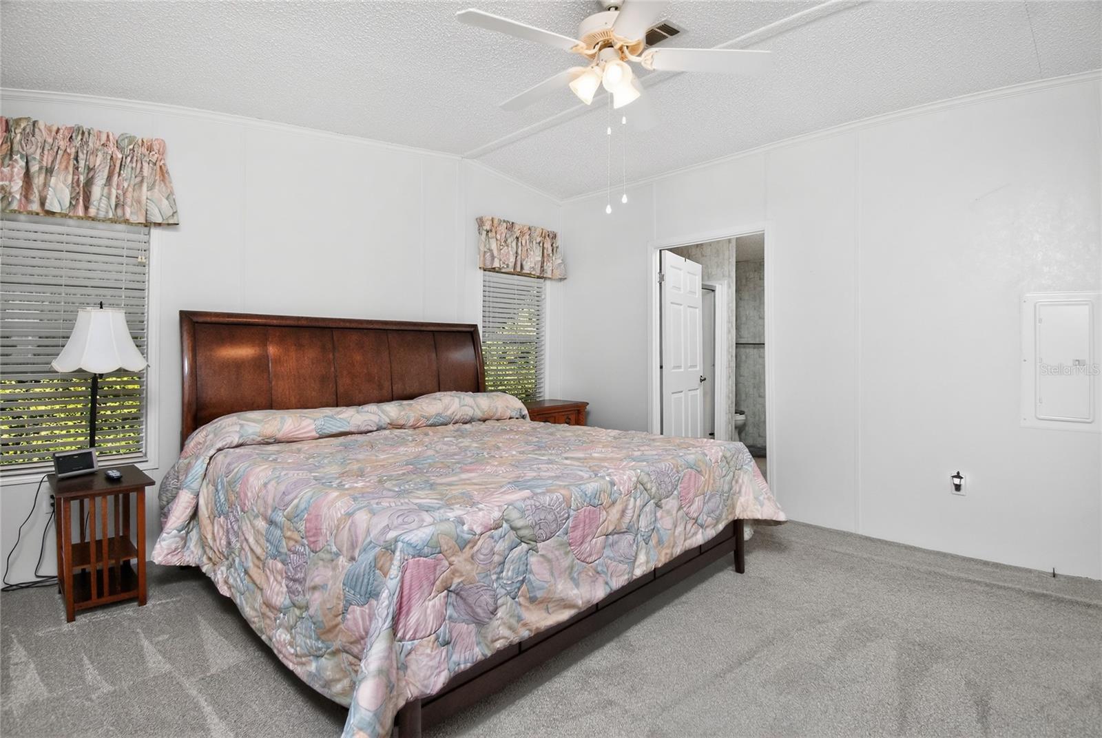 24437 HARBORVIEW RD #106, PUNTA GORDA, FL, 33980