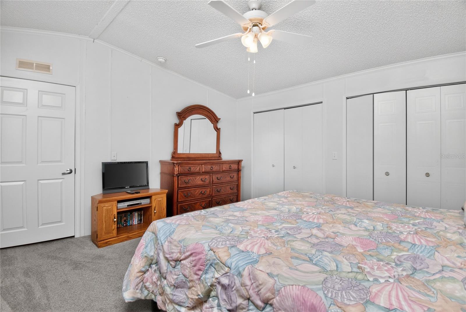 24437 HARBORVIEW RD #106, PUNTA GORDA, FL, 33980