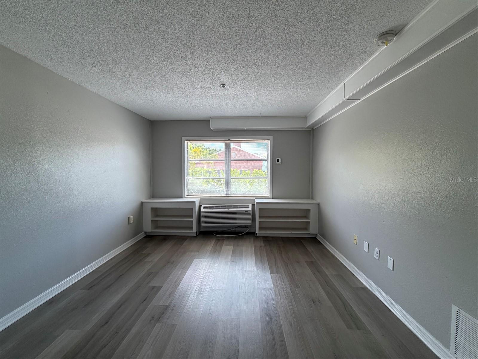 406 S CEDAR AVE #104, TAMPA, FL, 33606