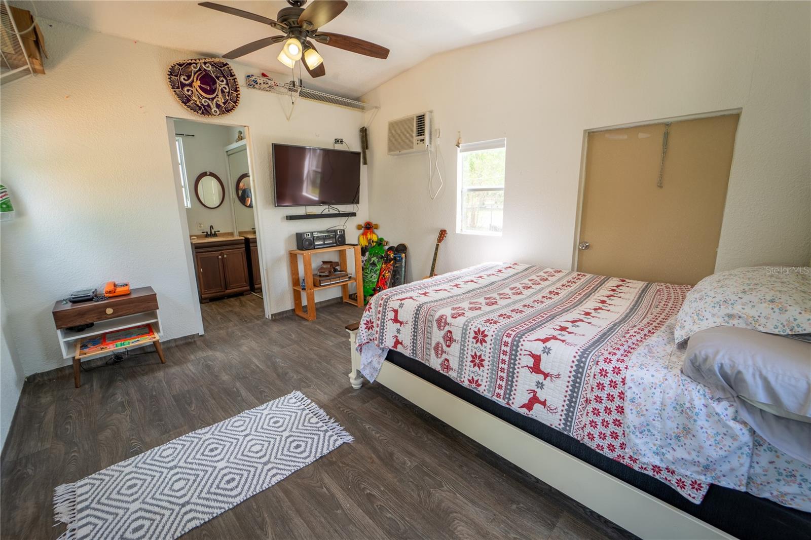 12711 LOVERS LN, RIVERVIEW, FL, 33579