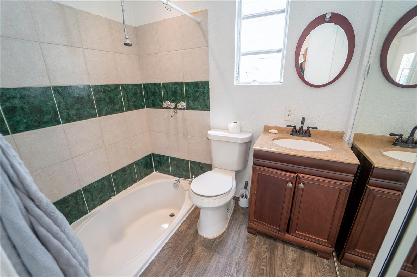 12711 LOVERS LN, RIVERVIEW, FL, 33579