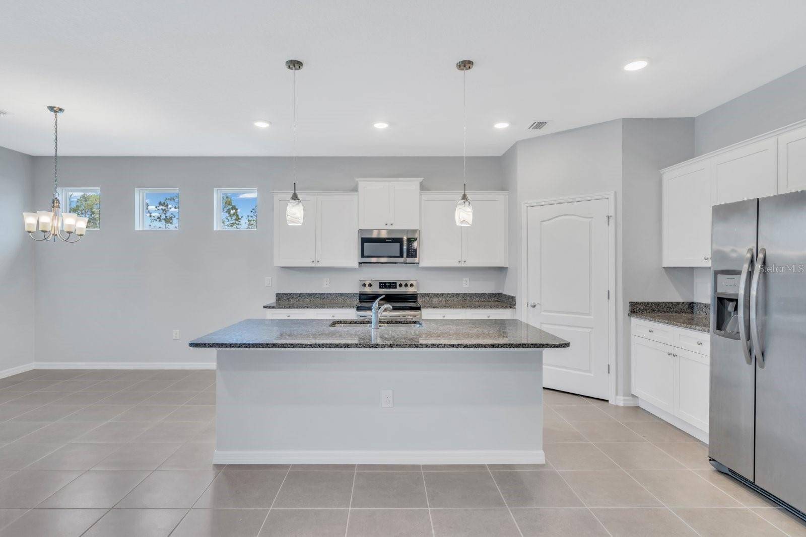 13706 WOODBRIDGE TER, BRADENTON, FL, 34211