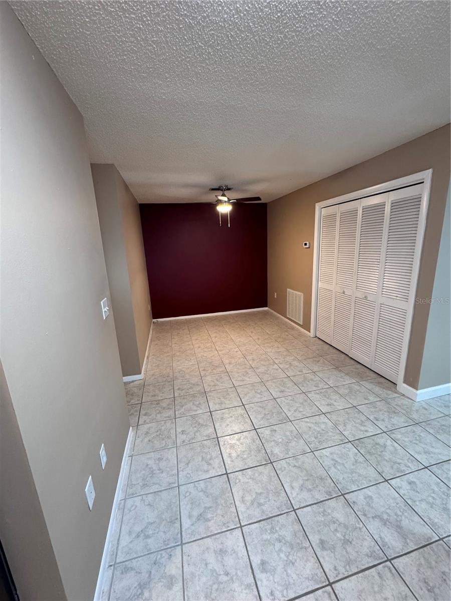 511 LONGFELLOW CT #B, SAFETY HARBOR, FL, 34695