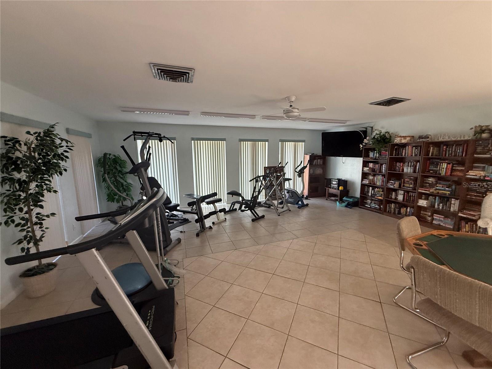 11485 OAKHURST RD #1100-1, LARGO, FL, 33774