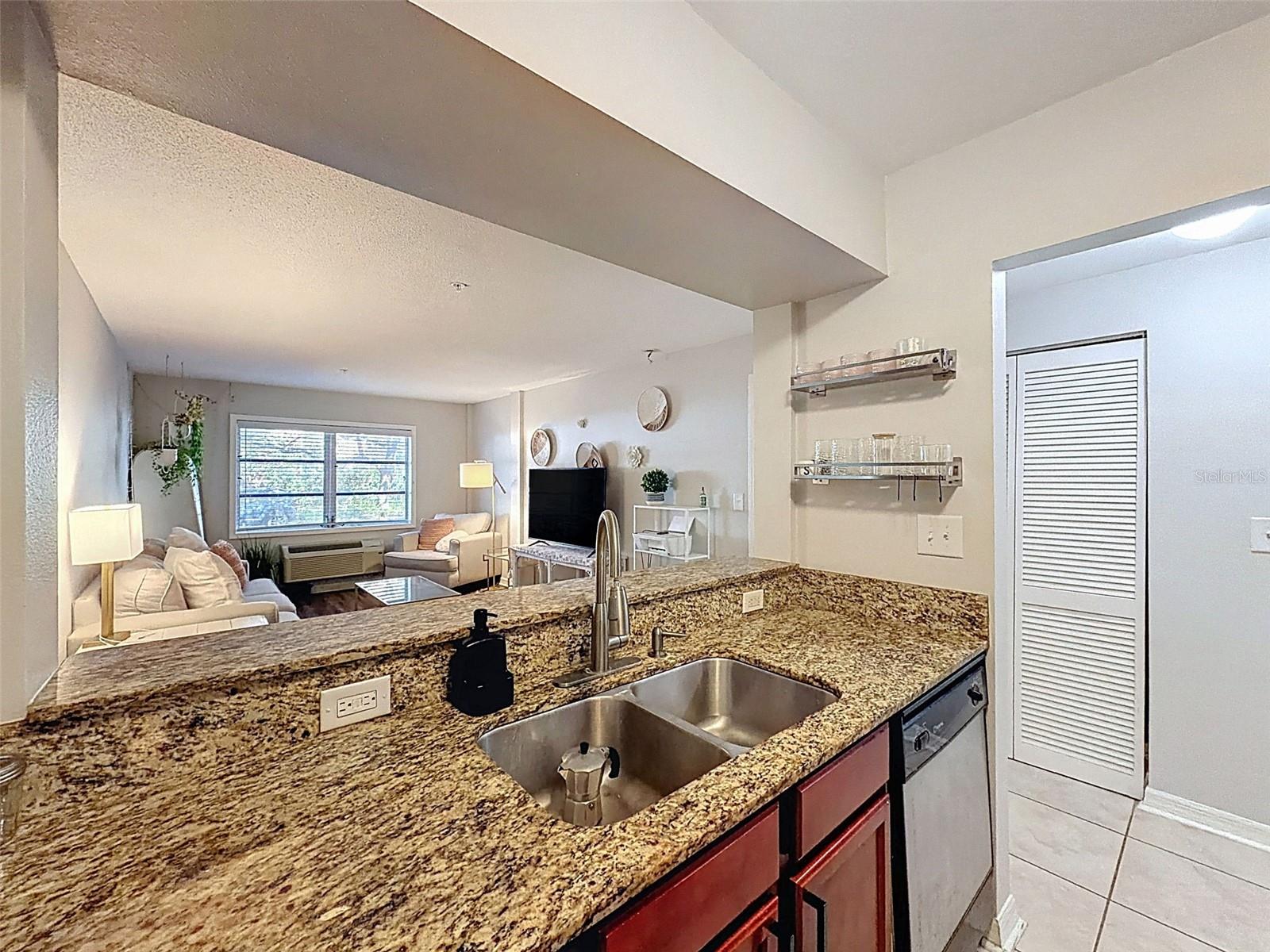 406 S CEDAR AVE #103, TAMPA, FL, 33606
