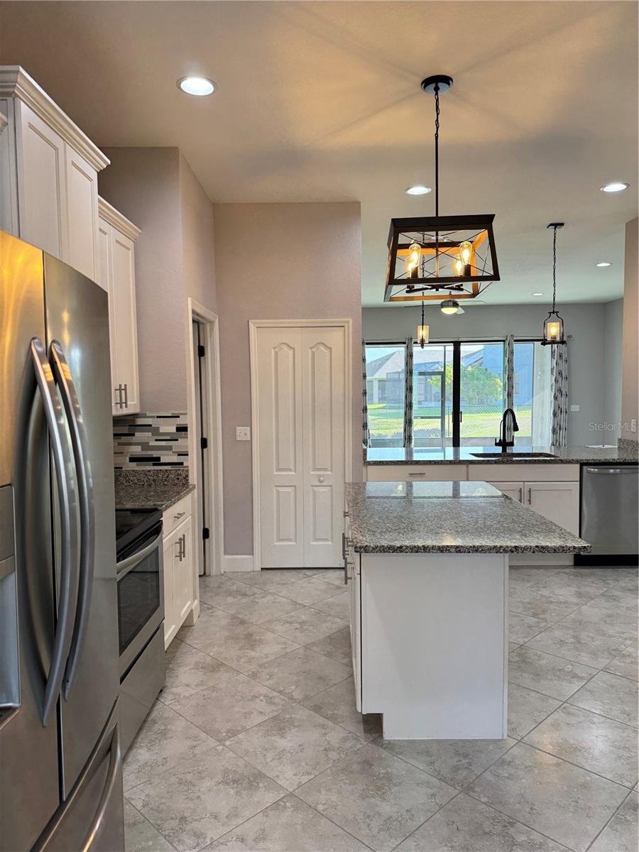 1365 EVERGREEN PARK CIR, LAKELAND, FL, 33813