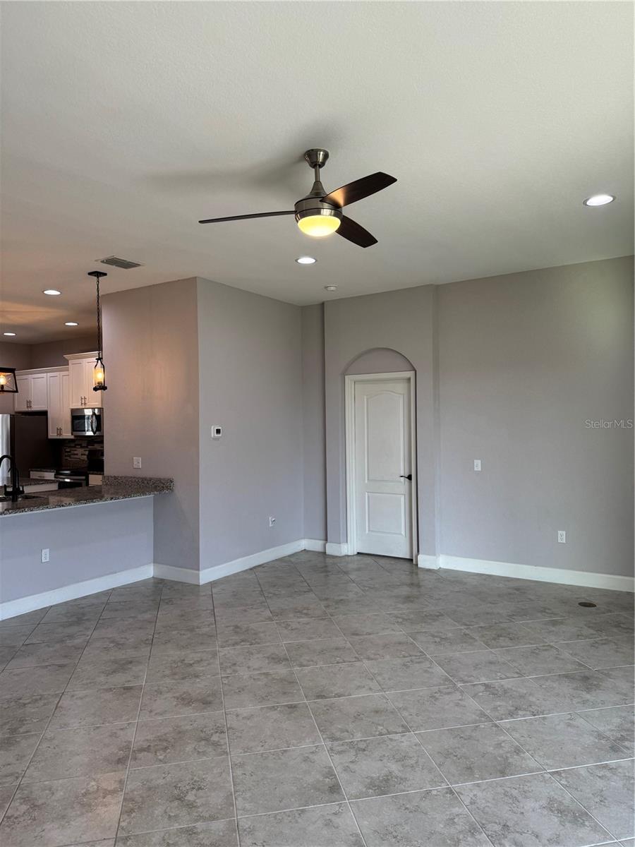 1365 EVERGREEN PARK CIR, LAKELAND, FL, 33813