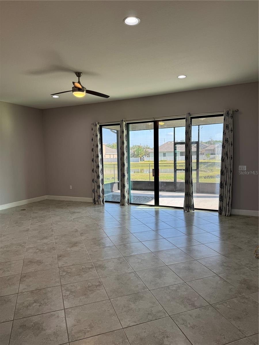 1365 EVERGREEN PARK CIR, LAKELAND, FL, 33813