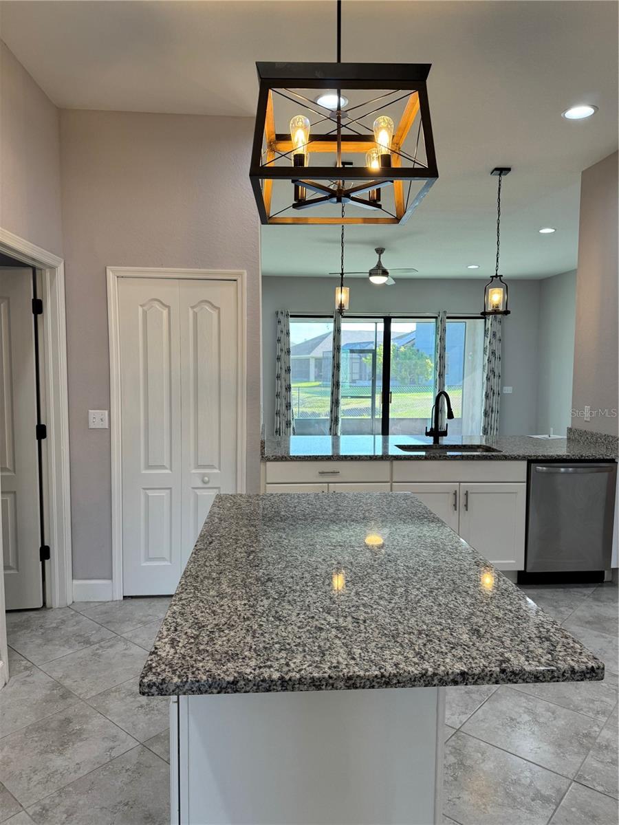 1365 EVERGREEN PARK CIR, LAKELAND, FL, 33813