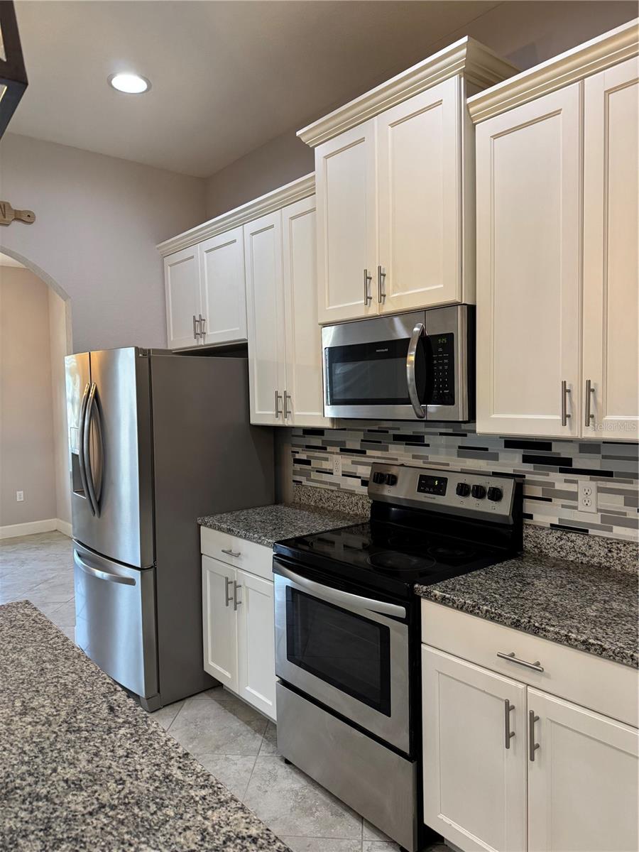 1365 EVERGREEN PARK CIR, LAKELAND, FL, 33813