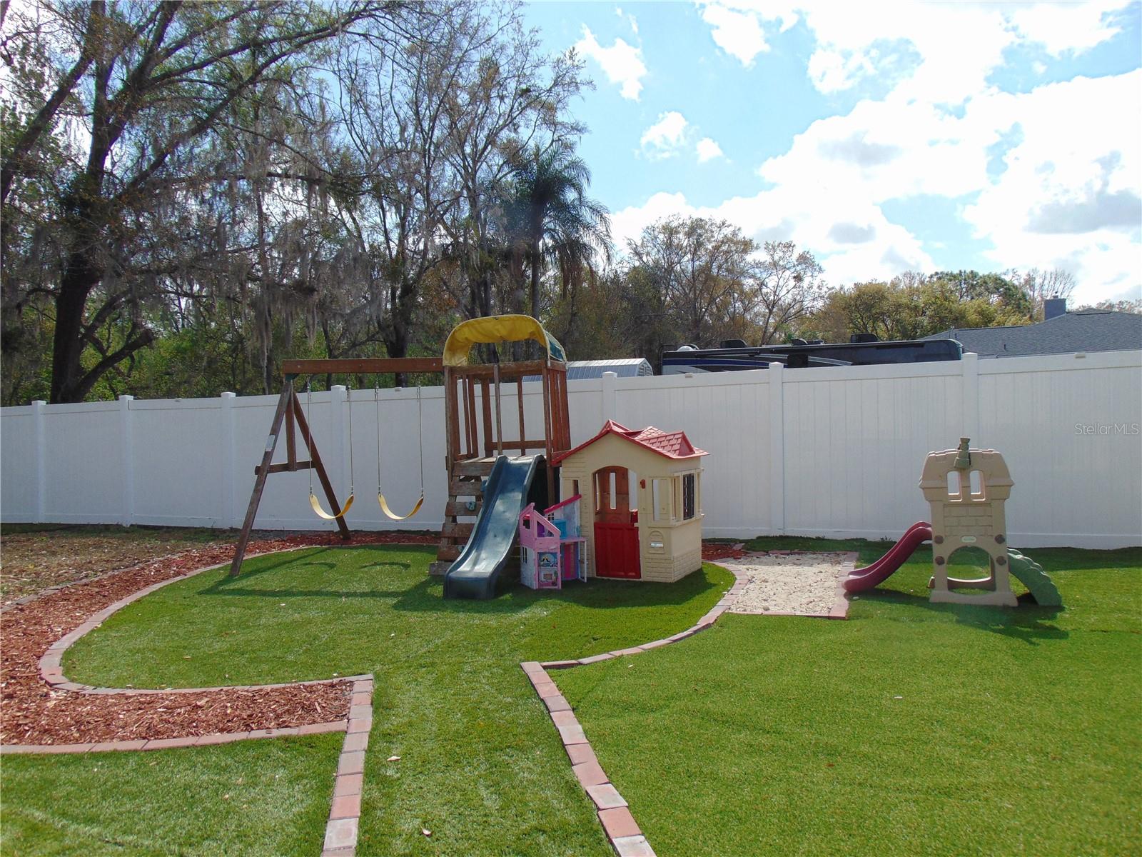 4706 TAMPA DOWNS BLVD, LUTZ, FL, 33559