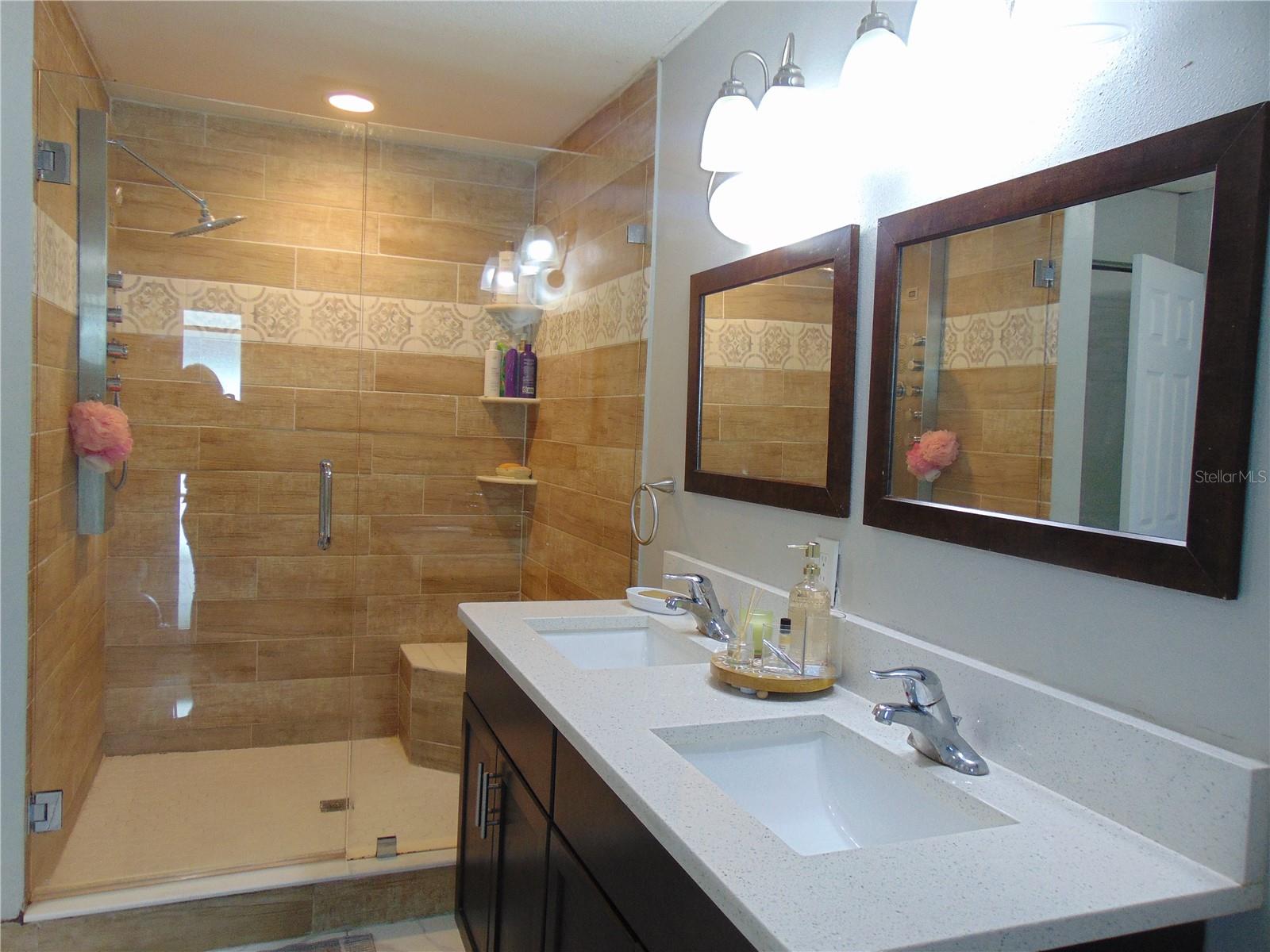 4706 TAMPA DOWNS BLVD, LUTZ, FL, 33559