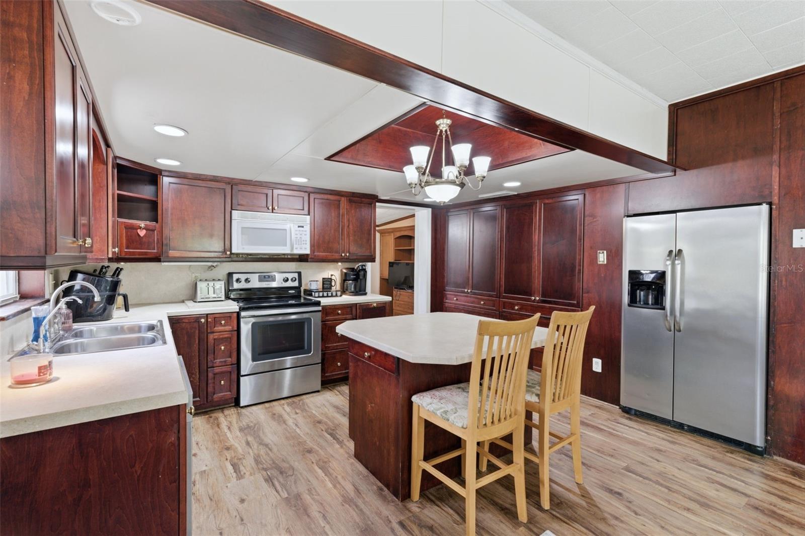 935 FLORIDA AVE, ORANGE CITY, FL, 32763