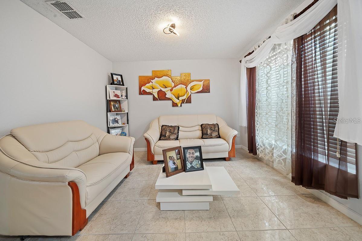 3304 AMBERLEY PARK CIR, KISSIMMEE, FL, 34743