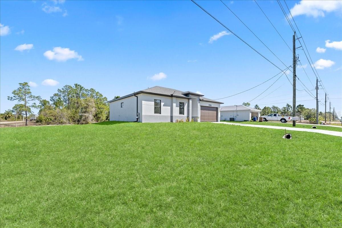 2507 E 15TH ST, LEHIGH ACRES, FL, 33972