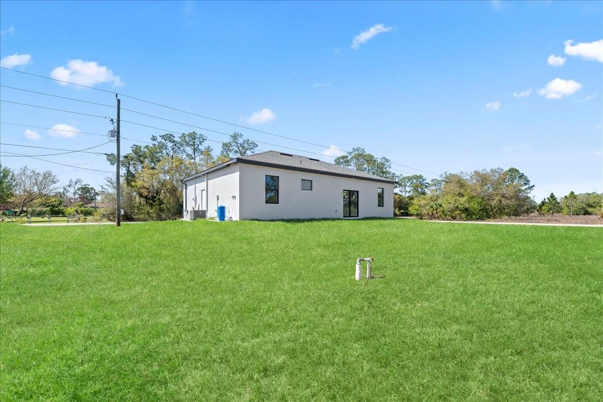 2507 E 15TH ST, LEHIGH ACRES, FL, 33972