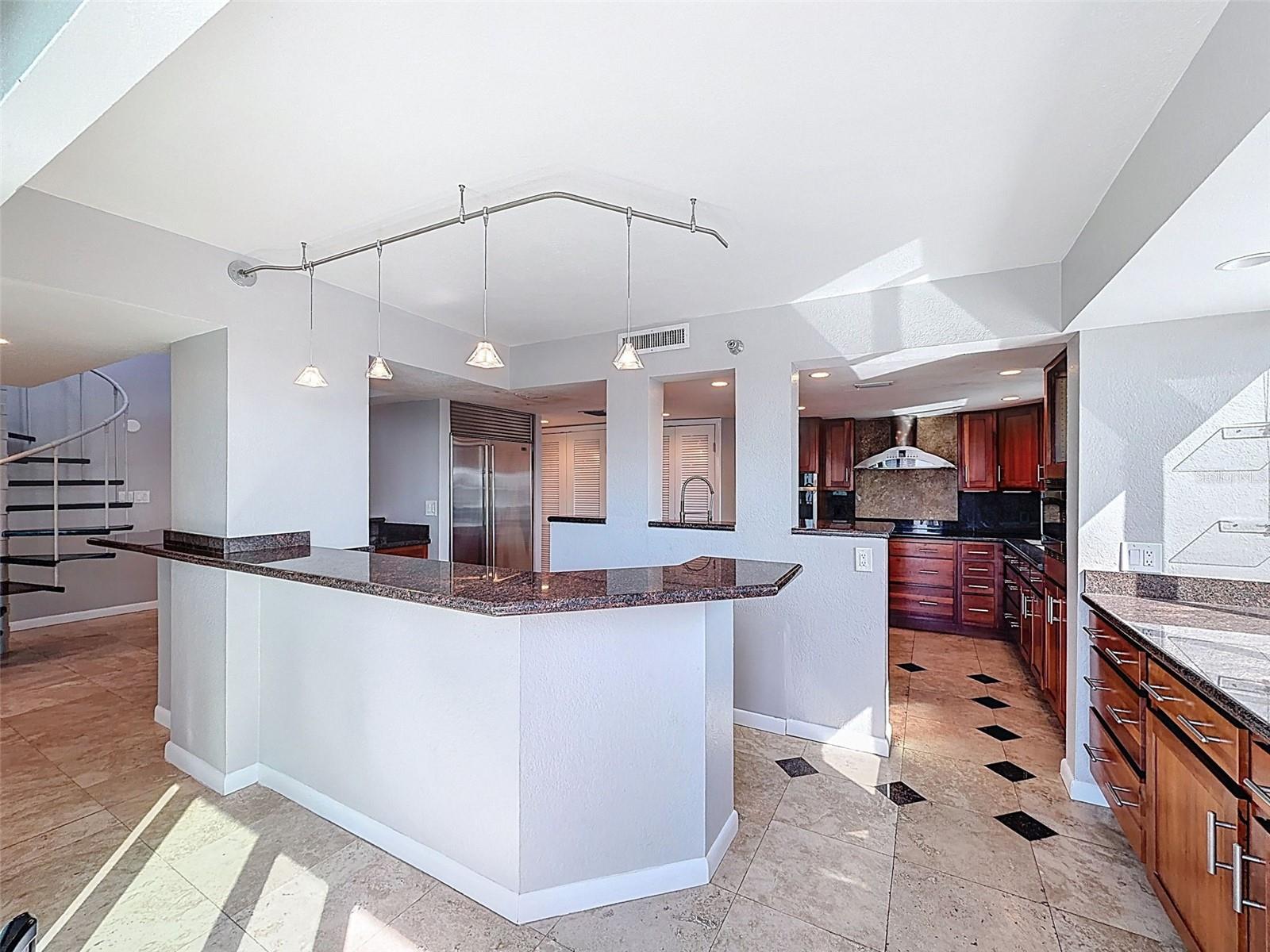 201 W LAUREL ST #1006, TAMPA, FL, 33602